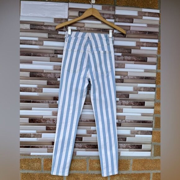 Good American Baby Blue white stipe jeans size 24 - Picture 5 of 12